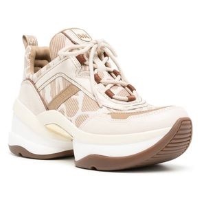 (SOLD)Michael Kors Olympia Animal Print Sneakers